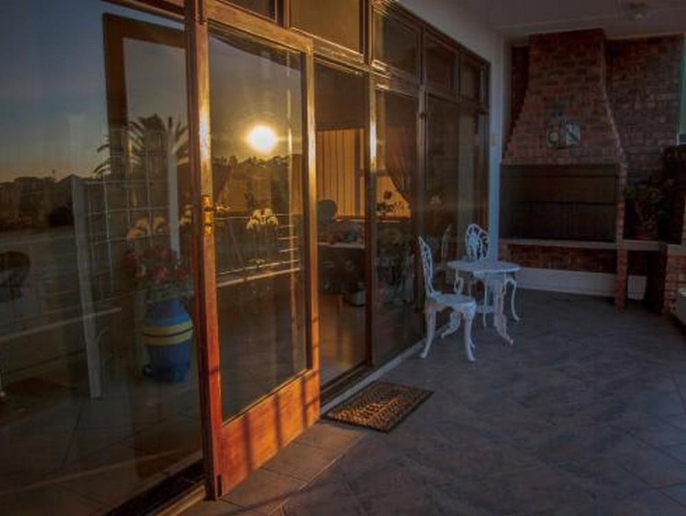 La Mer Guesthouse Порт-Елізабет Екстер'єр фото